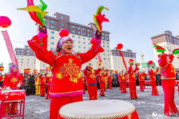 张北县易地扶贫搬迁贫困户:迁新居迎新年
